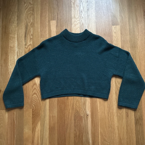 Knit cropped sweater - Picture 1 of 2